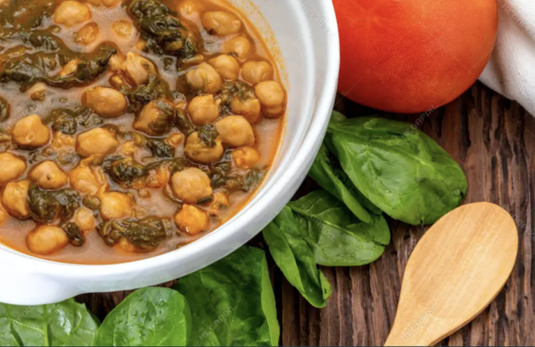 Spiced Chickpea and Spinach Soup