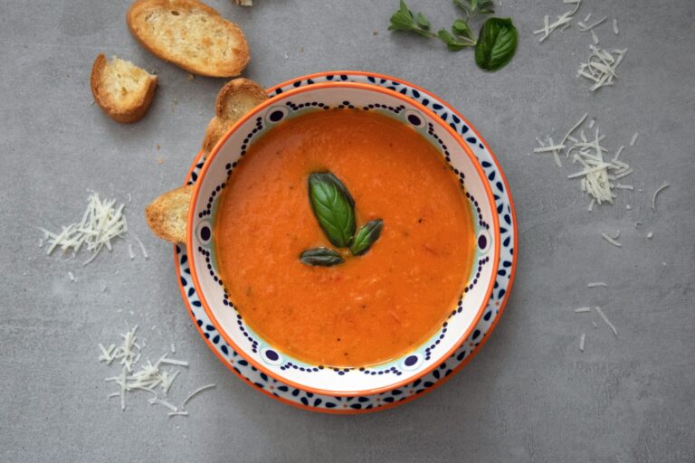 Tomato and Basil Vegan Soup
